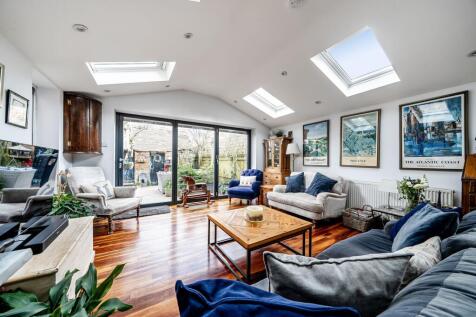 Limpsfield Road, South Croydon CR2 2 bed terraced house for sale