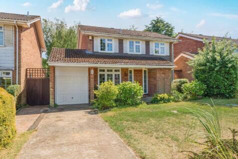 Grove Wood Hill, Coulsdon CR5 4 bed detached house for sale