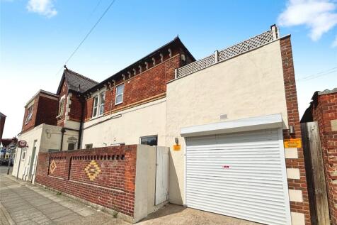London Road, Portsmouth, Hampshire 1 bed apartment for sale