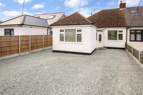 3 bedroom semi-detached bungalow for sale