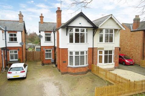 Coventry Road, Market Harborough 3 bed semi