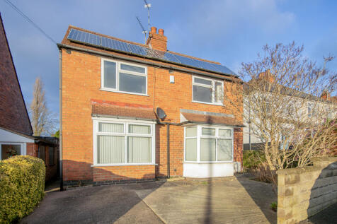 2 bedroom detached house for sale