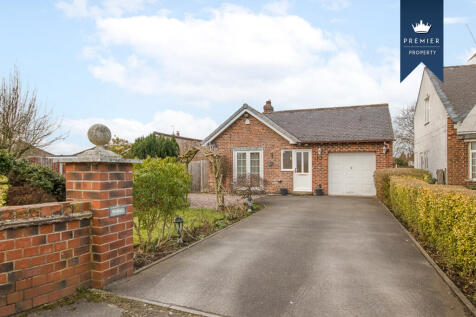 2 bedroom detached bungalow for sale