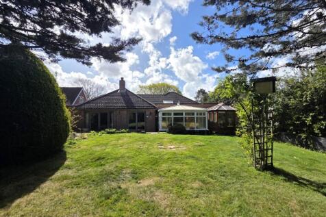 HIGHLANDS ROAD, FAREHAM 3 bed bungalow for sale