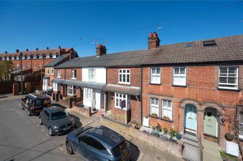 Kimberley Road, St. Albans... 3 bed terraced house for sale