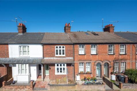Kimberley Road, St. Albans... 3 bed terraced house for sale