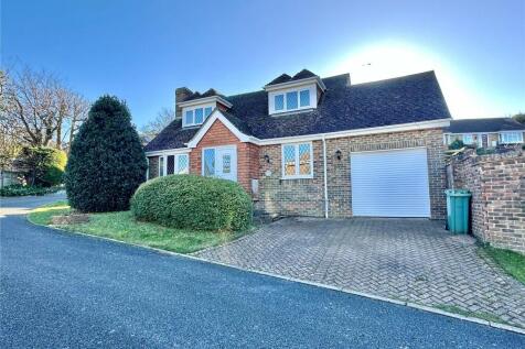Sussex Gardens, East Dean... 3 bed bungalow for sale