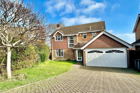 Crouch Close, Willingdon Village... 4 bed detached house for sale