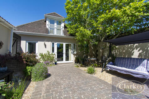 Redhill Drive, Bournemouth, Dorset 5 bed bungalow for sale