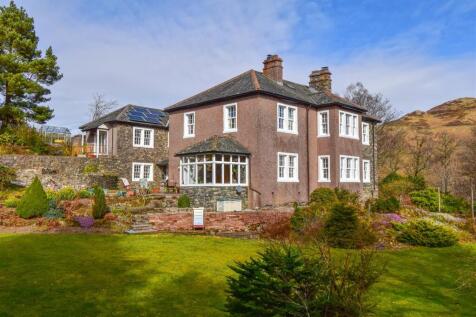 7 bedroom country house for sale