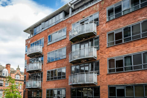 2 bedroom barn conversion for sale