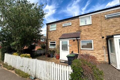 Hillgrounds Road MK42 2 bed end of terrace house for sale