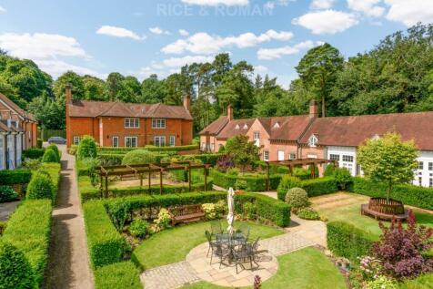 Whiteley Village, Walton On Thames KT12 2 bed retirement property for sale