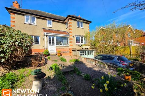 Main Street, Shirebrook, NG20 3 bed detached house for sale