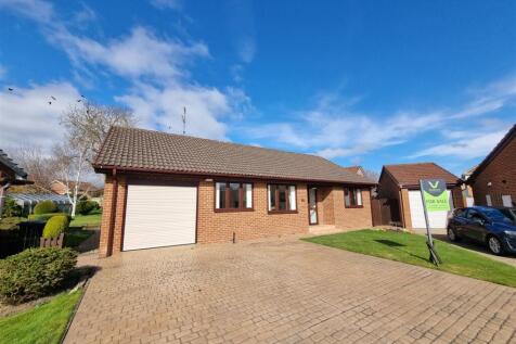 2 bedroom detached bungalow for sale