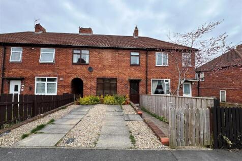 Poplar Terrace, Roddymoor, Crook 4 bed terraced house for sale