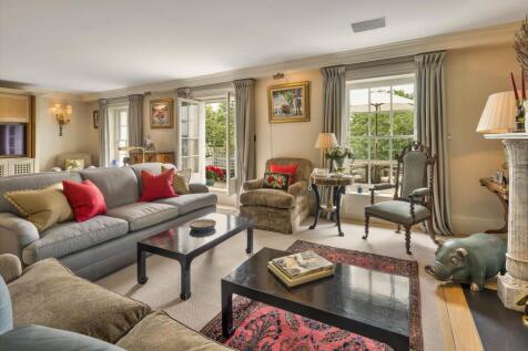Eaton Square, London, SW1W 3 bed flat for sale