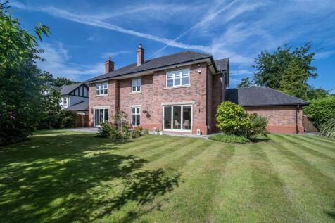 5 bedroom detached house for sale