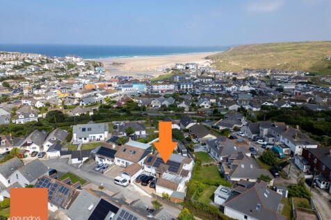 Liskey Hill Crescent, Perranporth 4 bed detached bungalow for sale
