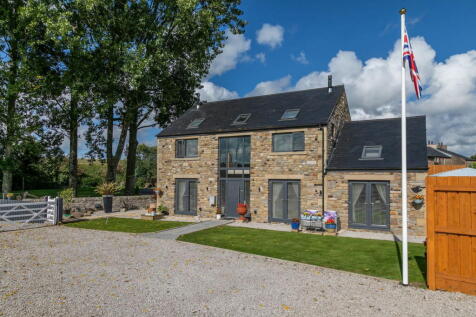 2 bedroom detached house for sale