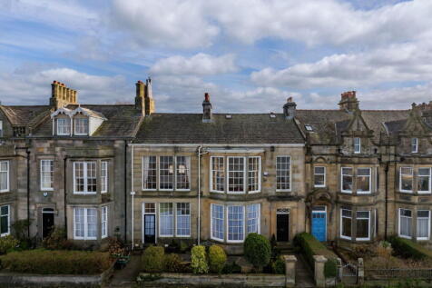 6 bedroom terraced house for sale