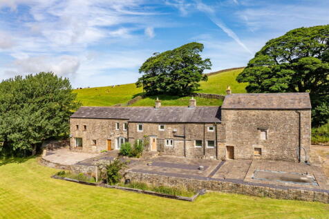 7 bedroom detached house for sale