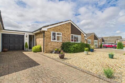 Osprey Road, Basingstoke, Hampshire... 2 bed bungalow for sale