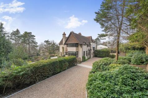 Rannoch Road, Crowborough, TN6 4 bed semi