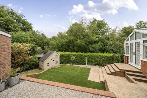 Thirlmere Road, Tunbridge Wells, TN4 3 bed end of terrace house for sale