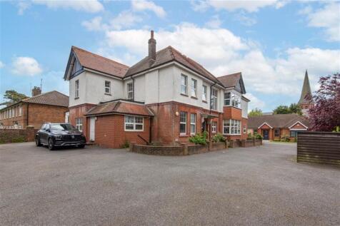 5 Mill Road, Worthing BN11 9 bed house for sale
