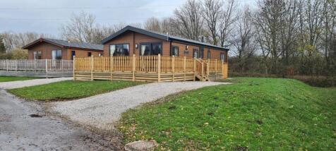 2 bedroom park home for sale