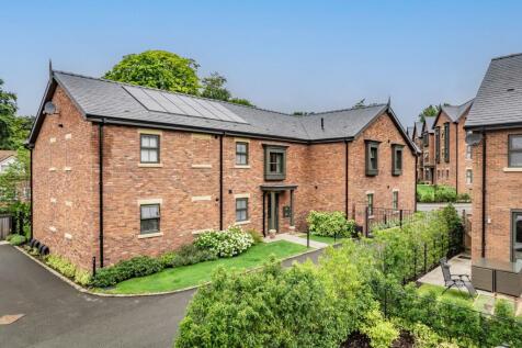 3 bedroom flat for sale
