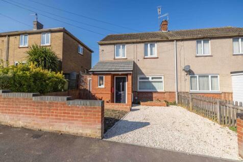 2 bedroom semi-detached house for sale