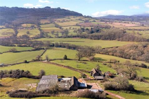 Kentchurch, Hereford, Herefordshire, HR2 4 bed property with land for sale