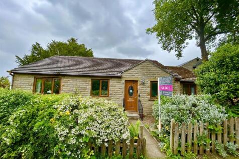 Yew Tree Place, Off Church Lane... 3 bed detached bungalow for sale