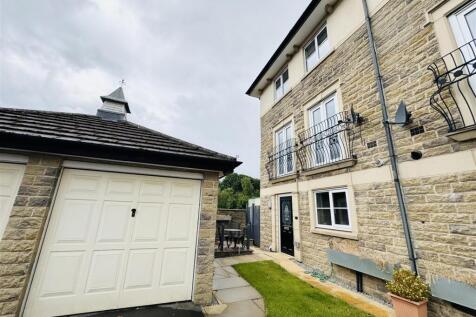 Baildon Way, Skelmanthorpe, HD8 9GY 4 bed townhouse for sale