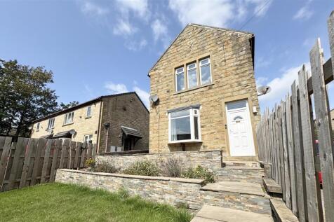 Croft Head, Skelmanthorpe, HD8 9EB 3 bed detached house for sale