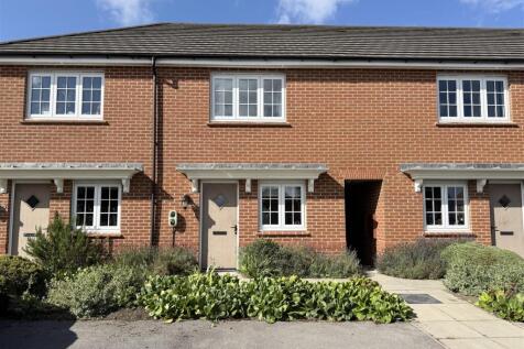Primrose Drive, Highburton, HD8 0ZG 2 bed terraced house for sale