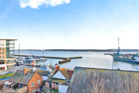 3 bedroom flat for sale