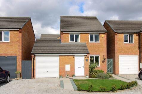 Lowry Way, Rochdale, OL11 2BE 3 bed detached house for sale