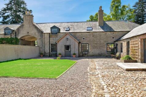 The Cottage Dess Home Farm, Dess... 6 bed semi