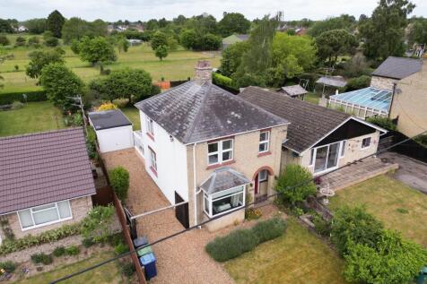 Rampton Road, Willingham, CB24 3 bed detached house for sale