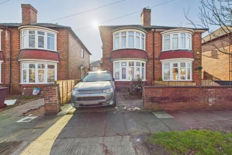 Brankin Drive, Darlington, County Durham 3 bed semi