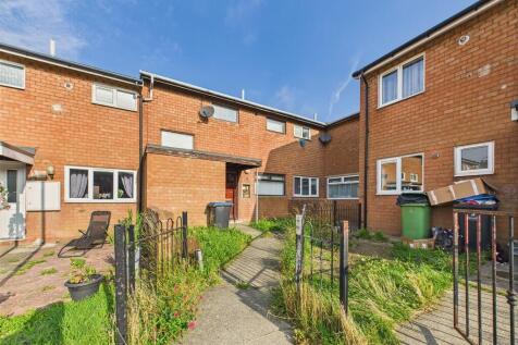 Lilac Court, Shildon, County Durham 3 bed terraced house for sale