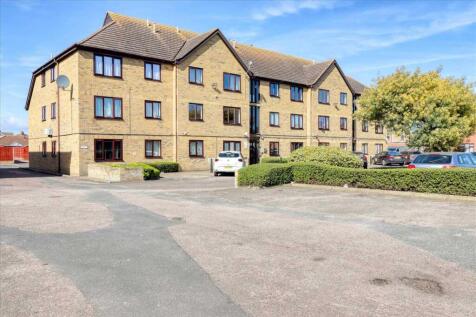 Clacton on Sea CO15 1 bed apartment for sale
