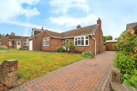 2 bedroom detached bungalow for sale