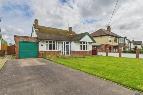 2 bedroom detached bungalow for sale