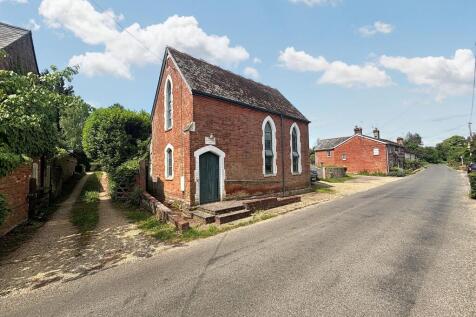 2 bedroom detached house for sale