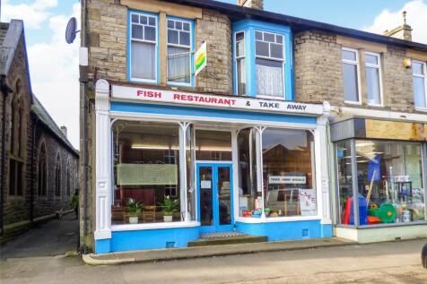 Horseshoe Fish & Chip Shop, 50/52... 2 bed end of terrace house for sale