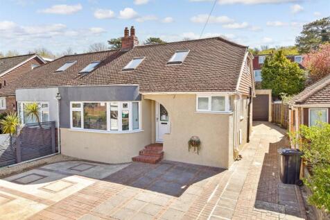 4 bedroom semi-detached bungalow for sale